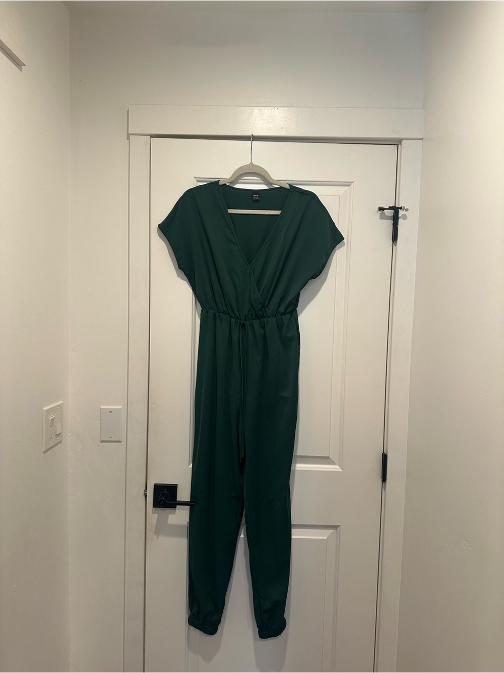SHEIN Emerald Green V-Neck Short Sleeve Jumpsuit